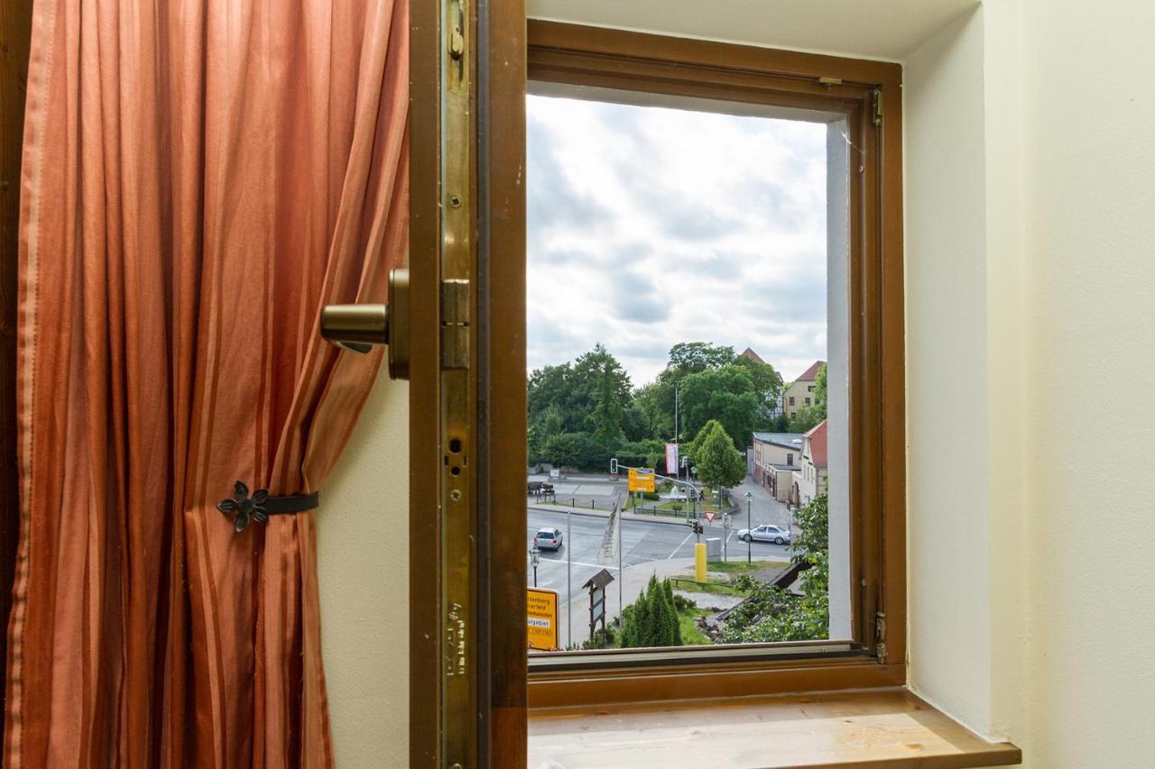 Burgschänke&Herberge Goldener Löwe Bad Düben Exteriör bild